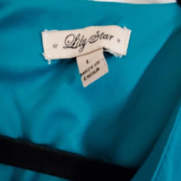 LILY STAR DRESS - Picture 2 of 3